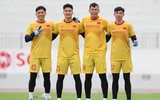 ĐT Việt Nam tập 'cực sung' dưới mưa trước khi lên đường dự AFF Cup