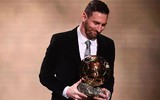 7 lần Messi nâng Quả bóng Vàng sau 12 năm