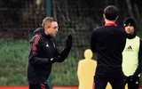 Ralf Rangnick chỉ đạo MU buổi đầu tiên trên sân tập