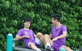 Công Phượng xỏ găng làm thủ môn trước trận gặp Campuchia