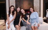 Nữ trưởng đoàn Thái Lan trông như 'hotgirl' nhờ phong cách sành điệu