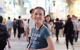 Nữ trưởng đoàn Thái Lan trông như 'hotgirl' nhờ phong cách sành điệu