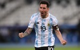FIFA 'nhét' cả Ronaldo, Messi, Haaland lẫn Lewandowski vào đội hình tiêu biểu