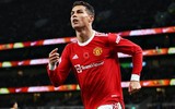 FIFA 'nhét' cả Ronaldo, Messi, Haaland lẫn Lewandowski vào đội hình tiêu biểu