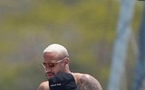 Vẻ đẹp bốc lửa của bạn gái Neymar