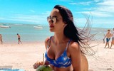 Vẻ đẹp bốc lửa của bạn gái Neymar