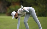 Những bóng hồng tỏa sáng ngày mở màn giải golf vô địch quốc gia