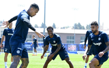 Sterling hớn hở ra mắt Chelsea tại Mỹ