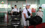 Đặng Văn Lâm đi cùng bạn gái ra mắt CLB Bình Định