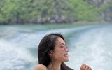 Bạn gái Đoàn Văn Hậu khoe dáng ngọc với bikini trên du thuyền