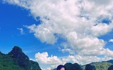 Bạn gái Đoàn Văn Hậu khoe dáng ngọc với bikini trên du thuyền
