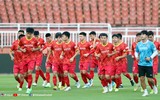 Tuyển Việt Nam hứng khởi tập luyện ngày đầu hội quân