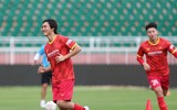 Tuyển Việt Nam hứng khởi tập luyện ngày đầu hội quân