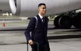 Ronaldo bảnh bao đặt chân đến Qatar dự World Cup 2022