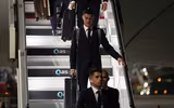 Ronaldo bảnh bao đặt chân đến Qatar dự World Cup 2022