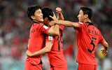Người Hàn Quốc xuyên đêm ăn mừng kỳ tích World Cup