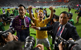 Người Nhật đổ ra đường ăn mừng kỳ tích World Cup 2022