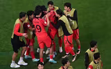 Người Hàn Quốc xuyên đêm ăn mừng kỳ tích World Cup