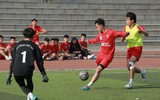 THPT Phan Huy Chú vào tứ kết với chiến thắng áp đảo