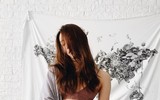 Vẻ đẹp vạn người mê của bạn gái Lý Hoàng Nam