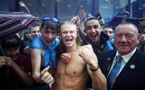 Toàn cảnh lễ diễu hành mừng cú ăn ba hoành tráng của Man City