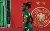 Dung nhan nữ cầu thủ dự World Cup 2023 bị nghi là đàn ông