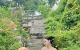 Nhan sắc cô vợ hotgirl của cựu tuyển thủ U23 Việt Nam