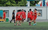 Chùm ảnh loạt trận 9h30 sáng 15-10