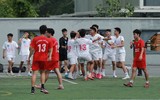 Chùm ảnh loạt trận 9h30 sáng 15-10