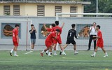 Chùm ảnh loạt trận 8h30 sáng 15-10