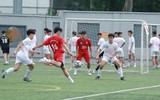 Chùm ảnh loạt trận 8h30 sáng 15-10
