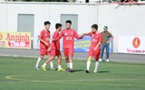 Chùm ảnh loạt trận 14h00 chiều 15-10