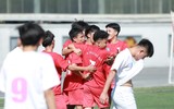 Chùm ảnh loạt trận 14h00 chiều 15-10