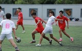 Chùm ảnh loạt trận 9h30 sáng 15-10
