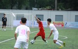 Chùm ảnh loạt trận 8h30 sáng 15-10