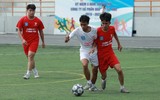 Chùm ảnh loạt trận 9h30 sáng 15-10