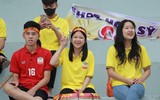 Muôn trạng thái cảm xúc cổ động viên bóng đá học sinh Hà Nội