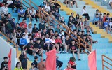 Muôn trạng thái cảm xúc cổ động viên bóng đá học sinh Hà Nội