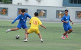 Chùm ảnh loạt trận 9h30 sáng 22-10