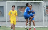 Chùm ảnh loạt trận 9h30 sáng 22-10