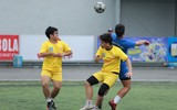 Chùm ảnh loạt trận 10h30 sáng 22-10
