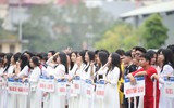 Vẻ đẹp tinh khôi và cuốn hút của nữ sinh Hà Nội