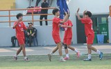 Chùm ảnh loạt trận 14h30 ngày 1-11