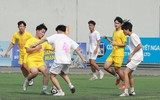 Chùm ảnh loạt trận 13h30 ngày 1-11