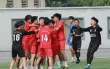 Chùm ảnh loạt trận 13h30 ngày 1-11