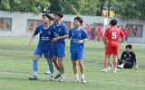 Chùm ảnh loạt trận 13h30 ngày 1-11