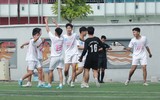 Chùm ảnh loạt trận 9h30 sáng 12-11