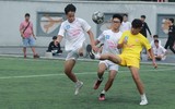 Chùm ảnh loạt trận 8h30 sáng 12-11