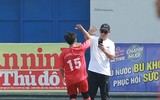 Chùm ảnh loạt trận 10h30 sáng 12-11