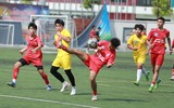 Chùm ảnh loạt trận 10h30 sáng 12-11